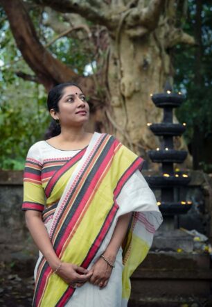 Big multi colour border temple weave cotton saree Onam collection